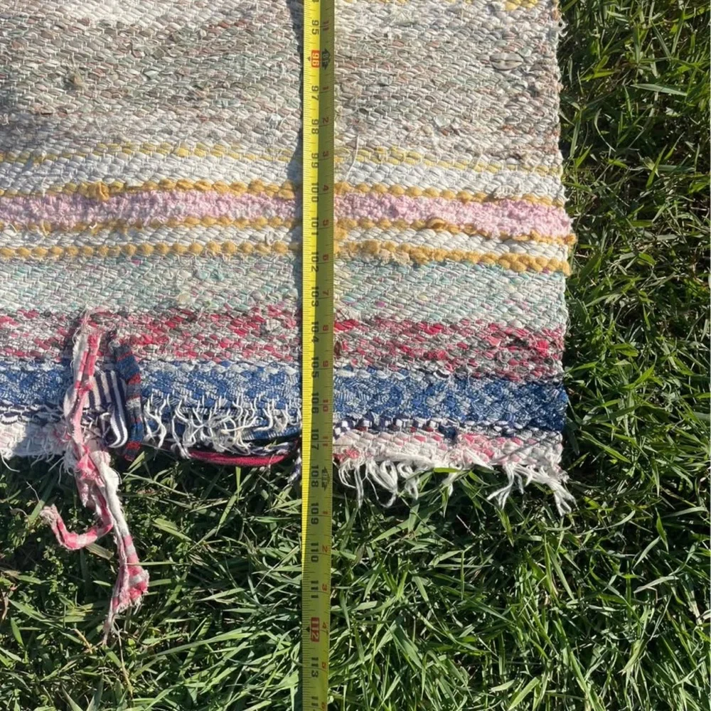 Vintage Rag Rug Runner - 9 Feet in Length! - Picture 4 of 4